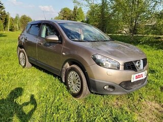 2011 Nissan Qashqai I Рестайлинг, коричневый, 800000 рублей, вид 3