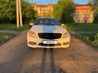 2010 Mercedes-Benz C-Класс 250 5G-TRONIC III (W204), белый, 750000 рублей, вид 1
