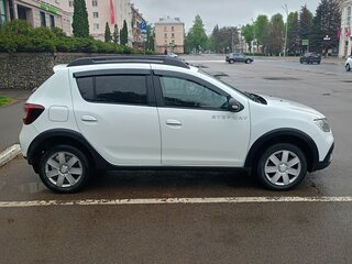 2019 Renault Sandero Stepway II Рестайлинг, белый, 750000 рублей, вид 4