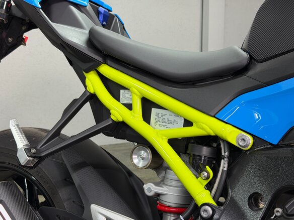 2025 BMW S 1000 R, синий, 1950000 рублей - вид 8
