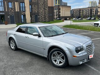 2005 Chrysler 300C I, серебристый, 1300000 рублей, вид 5