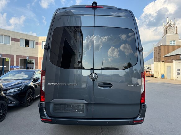 2025 Mercedes-Benz Sprinter, чёрный, 34950000 рублей - вид 26