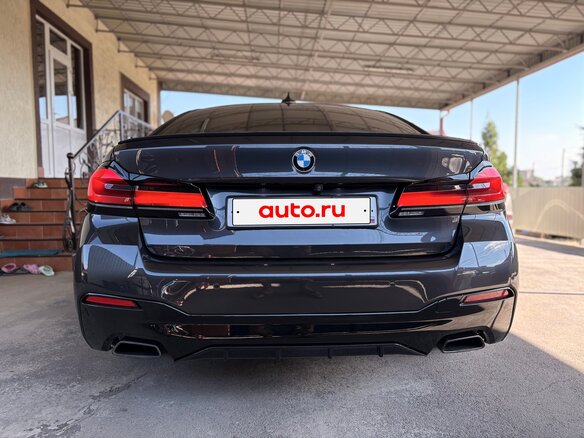2021 BMW 5 серии 530i xDrive VII (G30/G31/G38) Рестайлинг, серый, 4150000 рублей - вид 7
