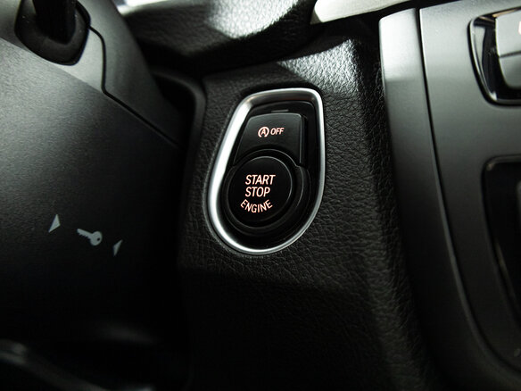 2015 BMW 3 серии 320i VI (F3x), чёрный - вид 16
