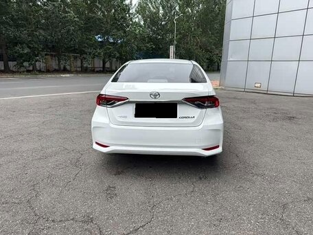2026 Toyota Corolla XII (E210), белый, 1910000 рублей, вид 5