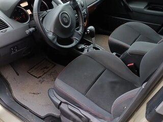 2007 Renault Megane II Рестайлинг, бежевый, 400000 рублей, вид 4