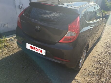 2016 Hyundai Solaris I Рестайлинг, коричневый, 1070000 рублей, вид 5