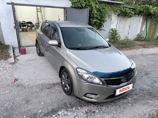 2012 Kia Ceed I Рестайлинг, серебристый, 1000000 рублей, вид 2