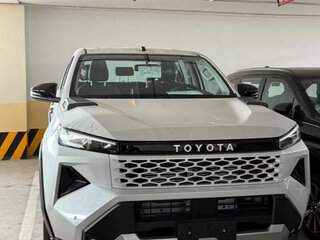 2026 Toyota Hilux IX, белый, 4741000 рублей, вид 3