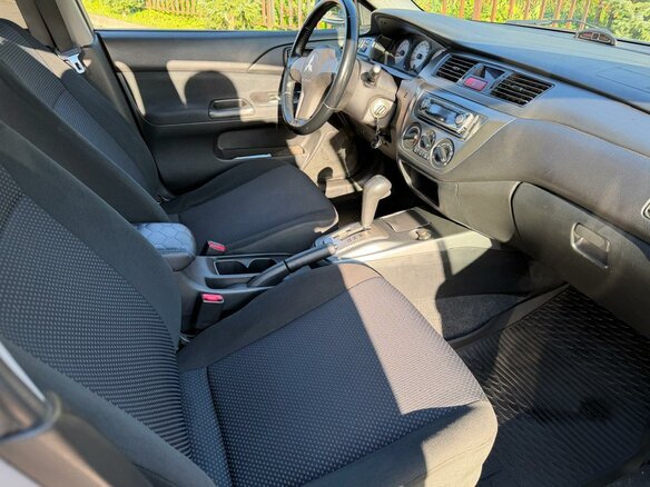 2007 Mitsubishi Lancer IX Рестайлинг, серебристый, 690000 рублей - вид 11