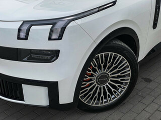 2025 Lynk & Co 900, белый, 7800000 рублей, вид 4