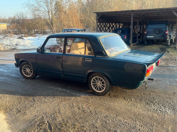 1999 Lada (ВАЗ) 2105, зелёный, 100000 рублей - вид 2
