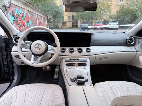2018 Mercedes-Benz CLS 350 d III (C257), чёрный, 3999999 рублей - вид 11