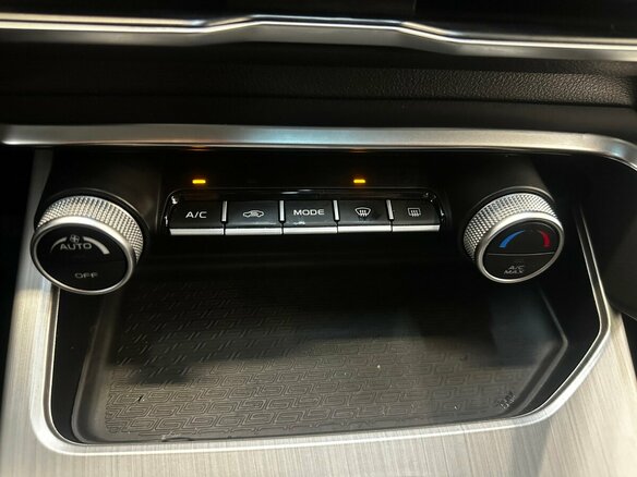 2022 Geely Coolray I, серый, 1720000 рублей - вид 8