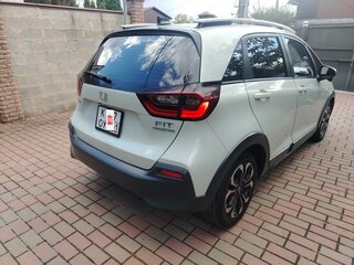 2020 Honda Fit III Рестайлинг, белый, 1570000 рублей, вид 3