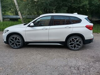 2016 BMW X1 18i sDrive II (F48), белый, 1800000 рублей, вид 5