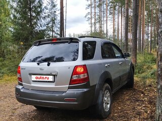 2004 Kia Sorento 4-speed I, серебристый, 400000 рублей, вид 3