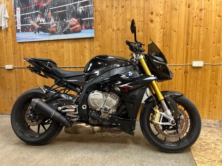 2016 BMW S 1000 R, чёрный, 1249000 рублей, вид 1