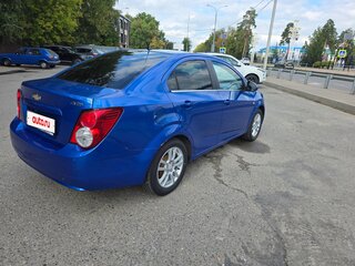 2013 Chevrolet Aveo II, синий, 500000 рублей, вид 3