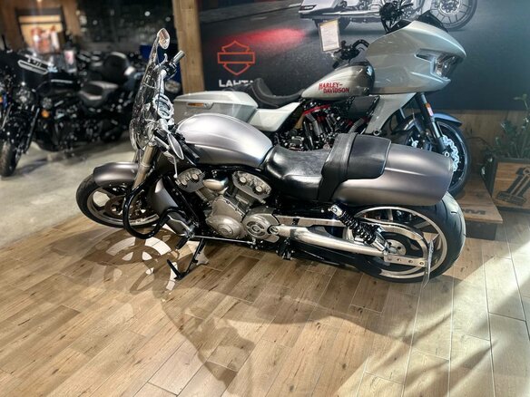 2009 Harley-Davidson V-Rod, чёрный, 1150000 рублей - вид 6