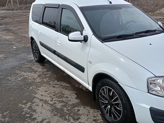 2014 Lada (ВАЗ) Largus I, белый, 700000 рублей, вид 4