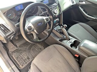 2011 Ford Focus III, белый, 695000 рублей, вид 2