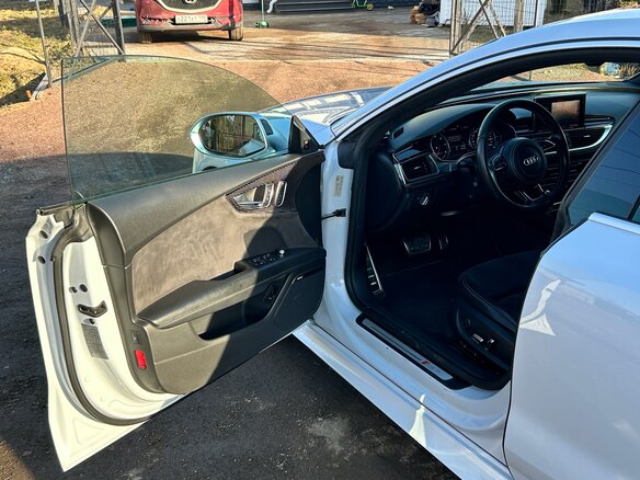2013 Audi RS 7 I (4G), серый, 3900000 рублей - вид 27