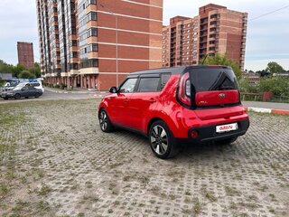 2018 Kia Soul II Рестайлинг, красный, 1400000 рублей, вид 4
