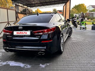 2018 Kia Optima IV Рестайлинг, чёрный, 2550000 рублей, вид 3