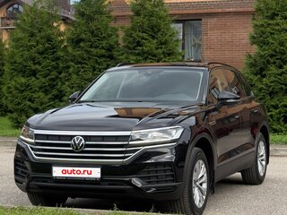 2021 Volkswagen Touareg III, чёрный, 4900000 рублей, вид 1
