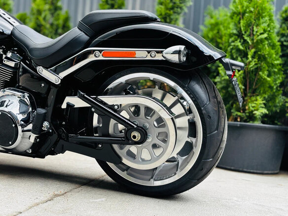 2025 Harley-Davidson Fat Boy, чёрный, 3700000 рублей - вид 5