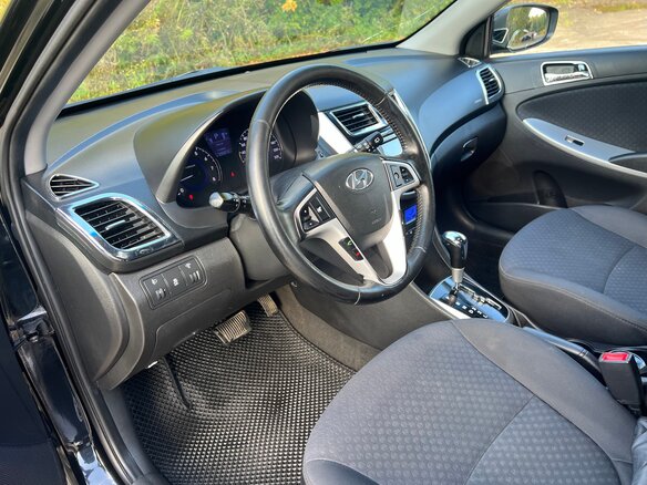 2012 Hyundai Solaris I, чёрный - вид 5
