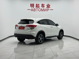 2022 Honda Vezel I Рестайлинг, белый, 1701000 рублей, вид 4