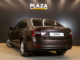 2019 Skoda Octavia III (A7) Рестайлинг, коричневый, 1899000 рублей, вид 4