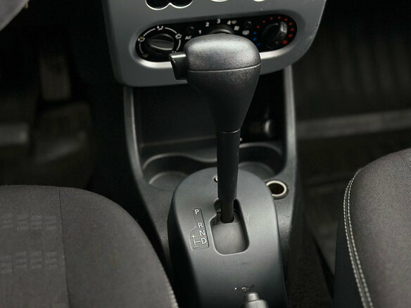 2013 Renault Sandero Stepway I, красный, 739000 рублей - вид 18