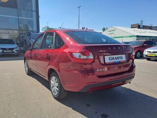 2026 Lada (ВАЗ) Granta I Рестайлинг, красный, 1172900 рублей, вид 3