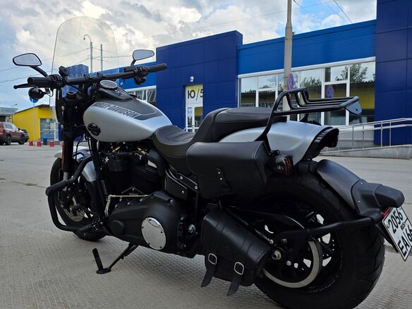 2020 Harley-Davidson Fat Bob, серебристый, 1500000 рублей - вид 5