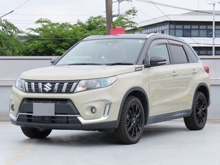 2021 Suzuki Escudo IV Рестайлинг, бежевый, 1483000 рублей, вид 1