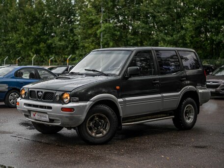 1999 Nissan Terrano II Рестайлинг 2, зелёный, 240000 рублей, вид 1