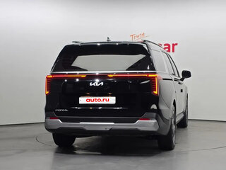 2024 Kia Carnival IV Рестайлинг, серебристый, 5780000 рублей, вид 3