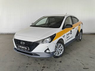2021 Hyundai Solaris II Рестайлинг, белый, 890000 рублей, вид 1