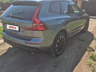 2021 Volvo XC60 II, серый, 3319000 рублей, вид 4