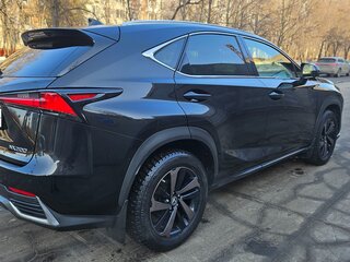 2021 Lexus NX 200 I Рестайлинг, чёрный, 3800000 рублей, вид 4