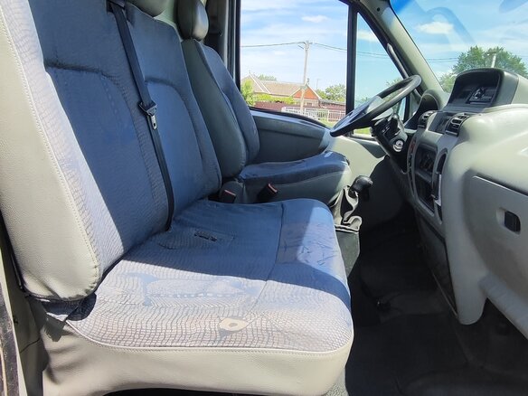 2003 Renault Mascott, серый, 910000 рублей - вид 8