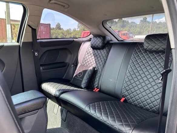 2005 Ford Focus II, красный, 350000 рублей - вид 10