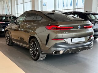 2024 BMW X6 40i III (G06) Рестайлинг, зелёный, 13300000 рублей, вид 2