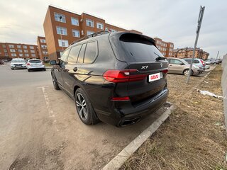 2020 BMW X7 30d I (G07), чёрный, 6790000 рублей, вид 3