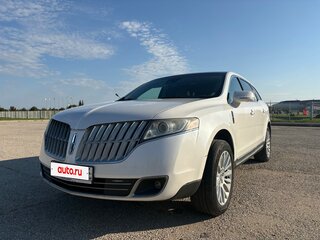 2010 Lincoln MKT I, белый, 1800000 рублей, вид 1