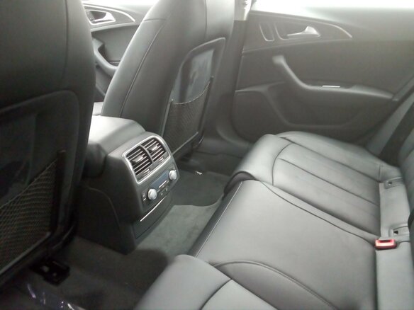 2017 Audi A6 IV (C7) Рестайлинг, чёрный, 3800000 рублей - вид 10