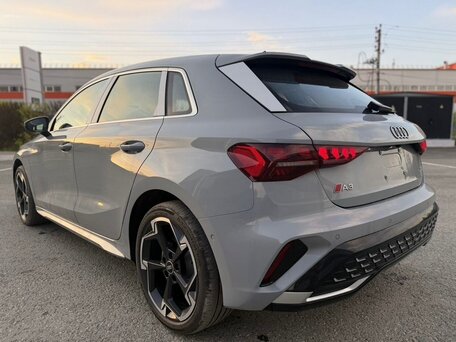 2026 Audi A3 Sportback 35 TFSI IV (8Y) Рестайлинг, серый, 3590000 рублей, вид 4